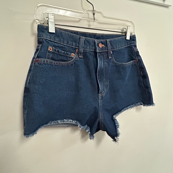 PINK High Waisted Cut off Shorts - Picture 3 of 6